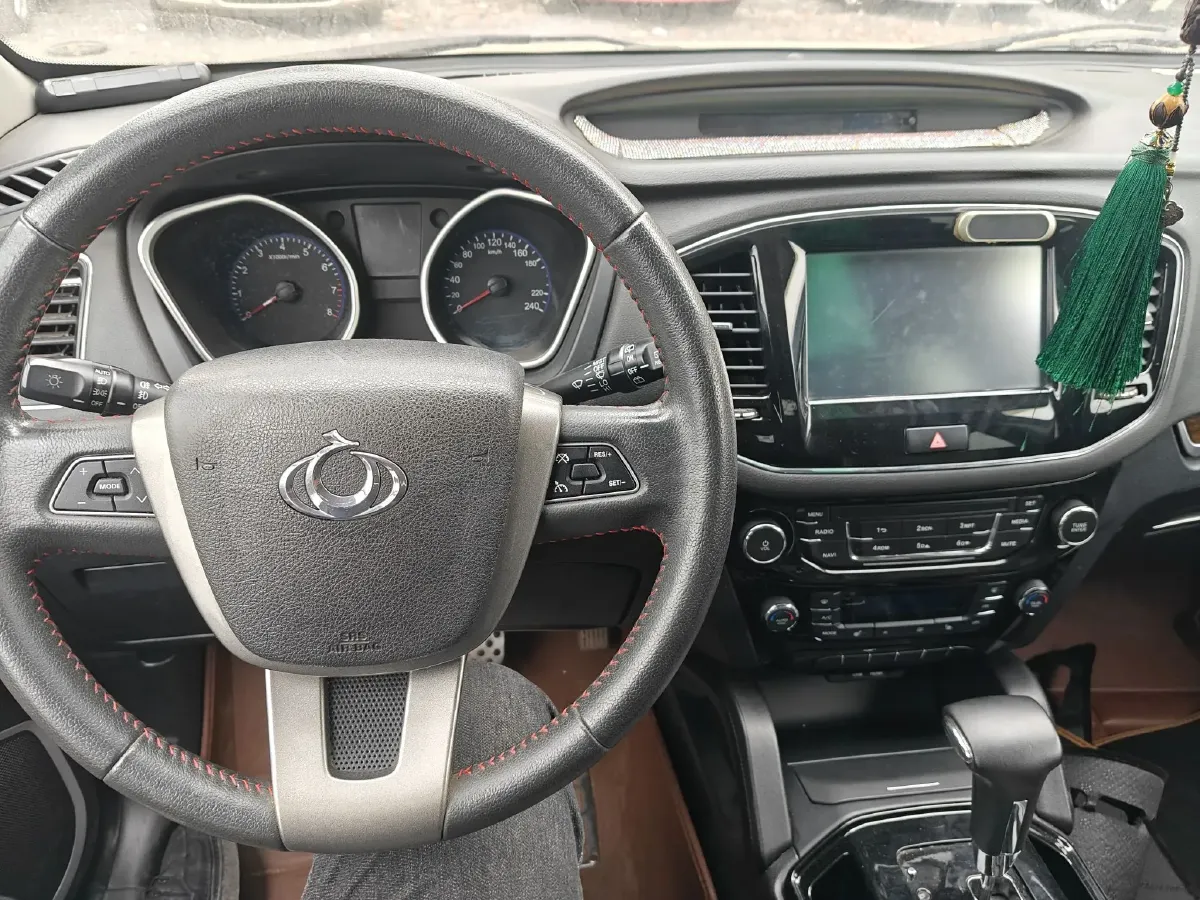 2015 Geely GX7 2.0L 141HP L4 6AT,autocango,china used car exporter,china ev exporter,chinese used car exporter,chinese used ev exporter