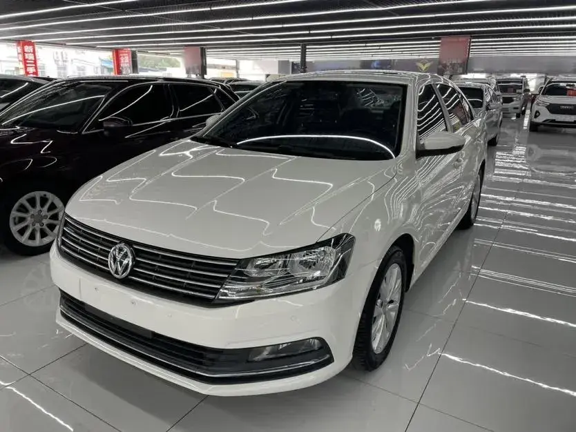 2017 Volkswagen Lavida 1.6L 110HP L4 6AT