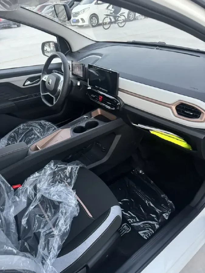 2024 JAC EV HuaXianZi BEV 30.2KWH,autocango,china used car exporter,china ev exporter,chinese used car exporter,chinese used ev exporter