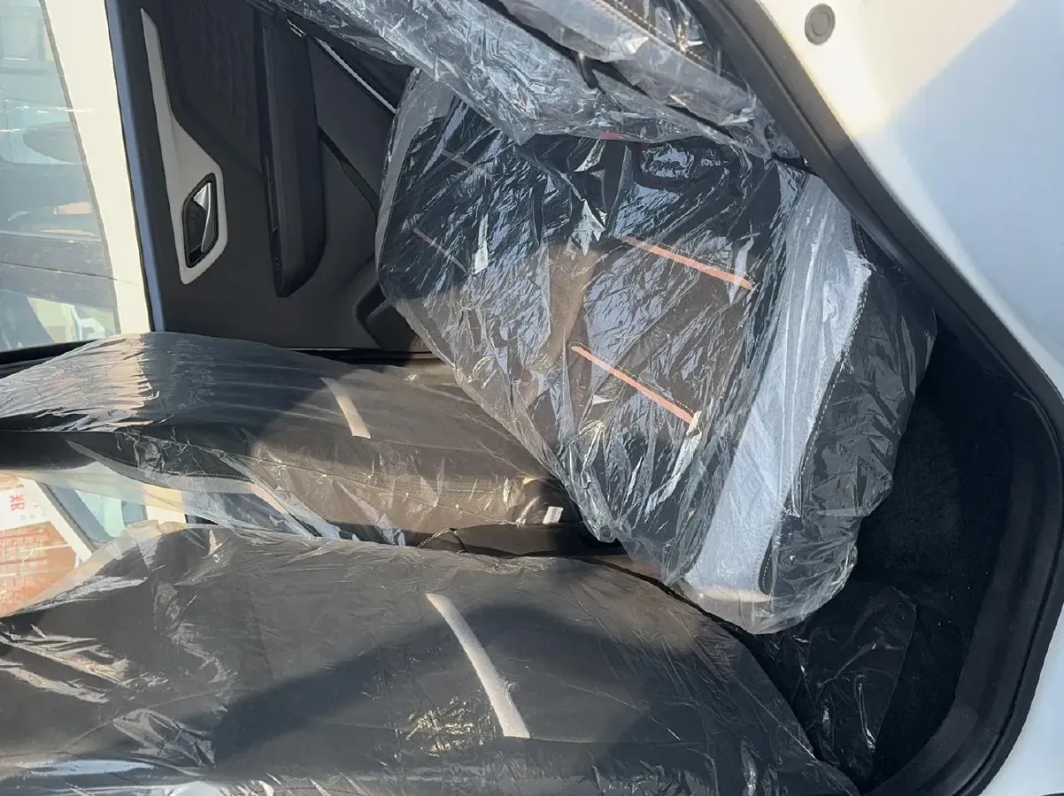 2024 JAC EV HuaXianZi BEV 30.2KWH,autocango,china used car exporter,china ev exporter,chinese used car exporter,chinese used ev exporter