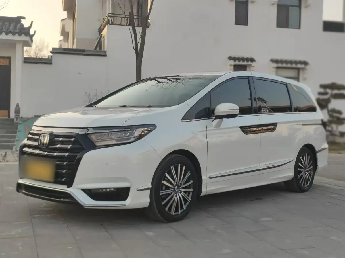 2022 Honda Elysioin 2.0L 146HP L4 E-CVT Hybrid