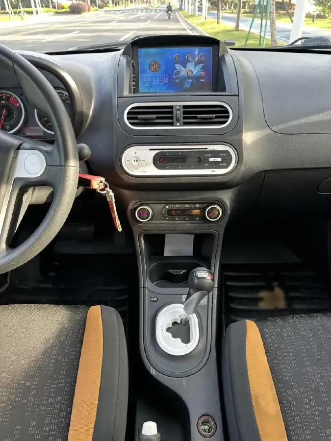 2015 MG 3SW 1.5L 109HP L4 5AMT,autocango,china used car exporter,china ev exporter,chinese used car exporter,chinese used ev exporter