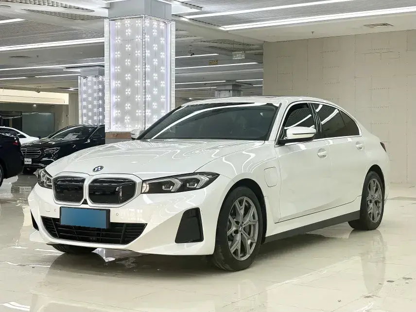 2022 BMW i3 BEV 70KWH