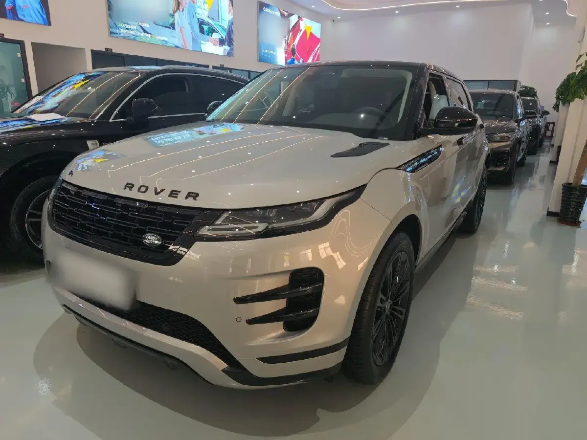 2024 Land Rover Range Rover Evoque 2.0T 249HP L4 9AT