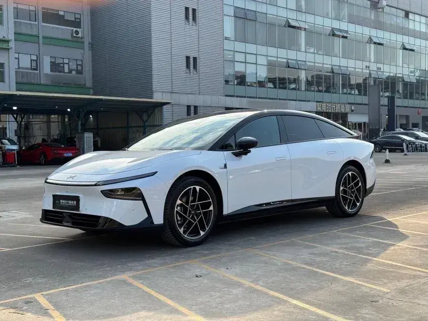 2024 Xpeng P7+ BEV 76.3KWH