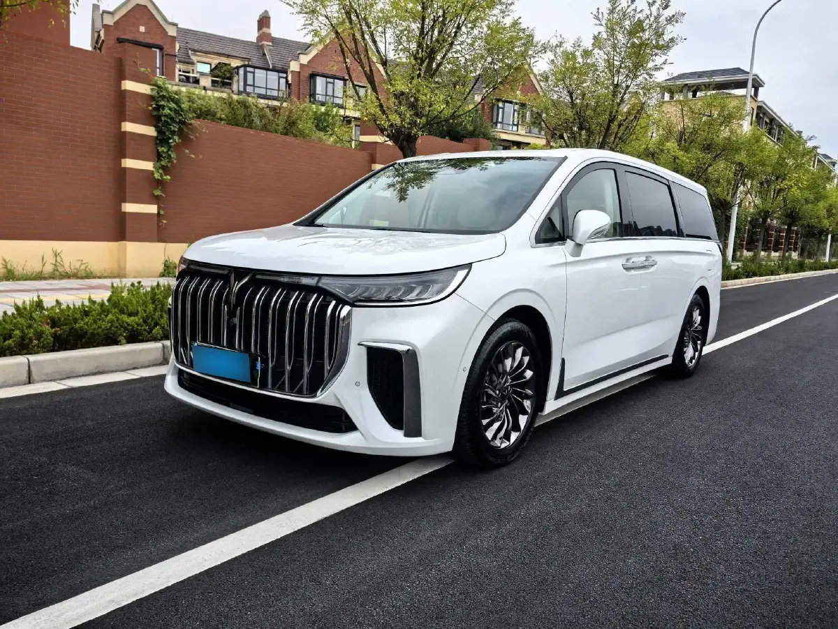 2022 Voyah Dream 1.5T 136HP L4 PHEV 25.57KWH