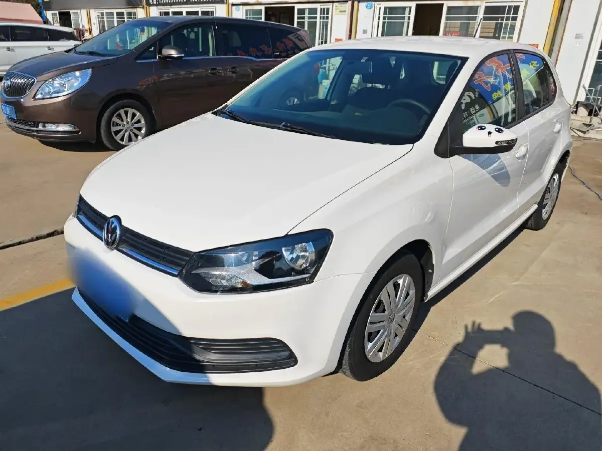 2018 Volkswagen Polo 1.5L 110HP L4 6AT