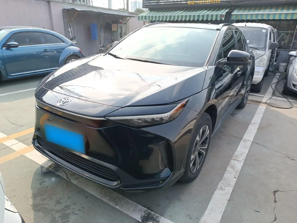 2022 Toyota bZ4X BEV 66.7KWH