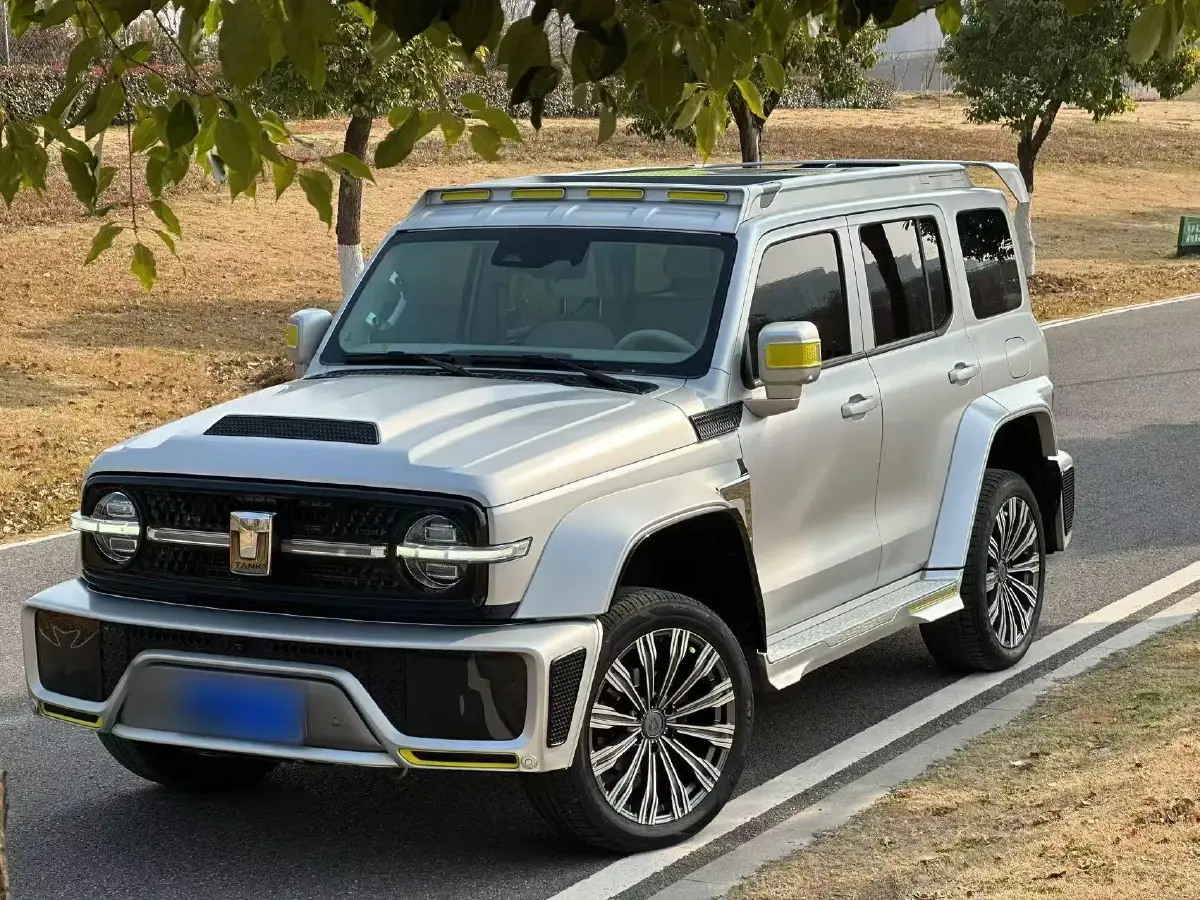 2021 Tank 300 2.0T 227HP L4 8AT