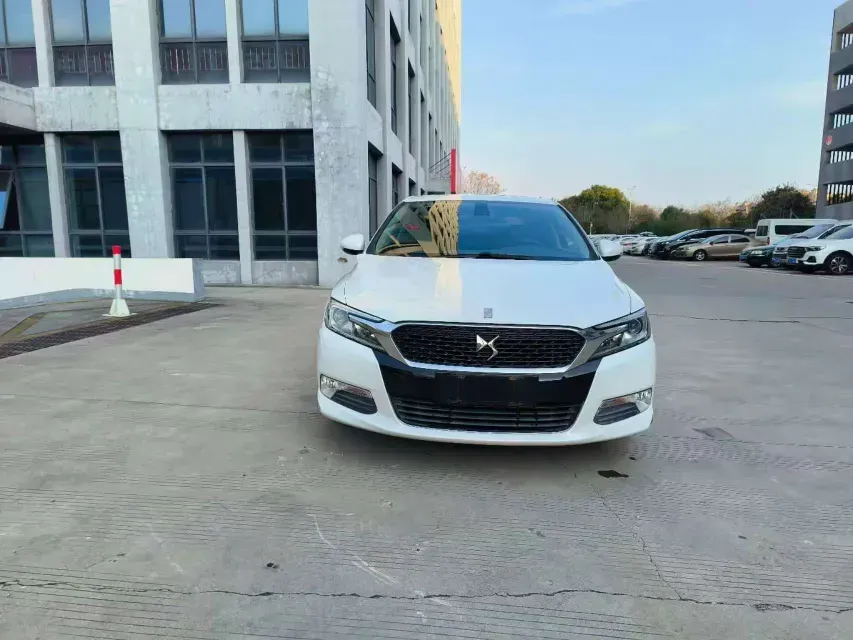 2014 DS 5LS 1.6T 163HP L4 6AT,autocango,china used car exporter,china ev exporter,chinese used car exporter,chinese used ev exporter