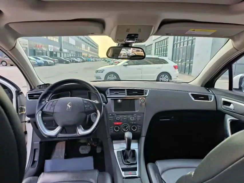 2014 DS 5LS 1.6T 163HP L4 6AT,autocango,china used car exporter,china ev exporter,chinese used car exporter,chinese used ev exporter