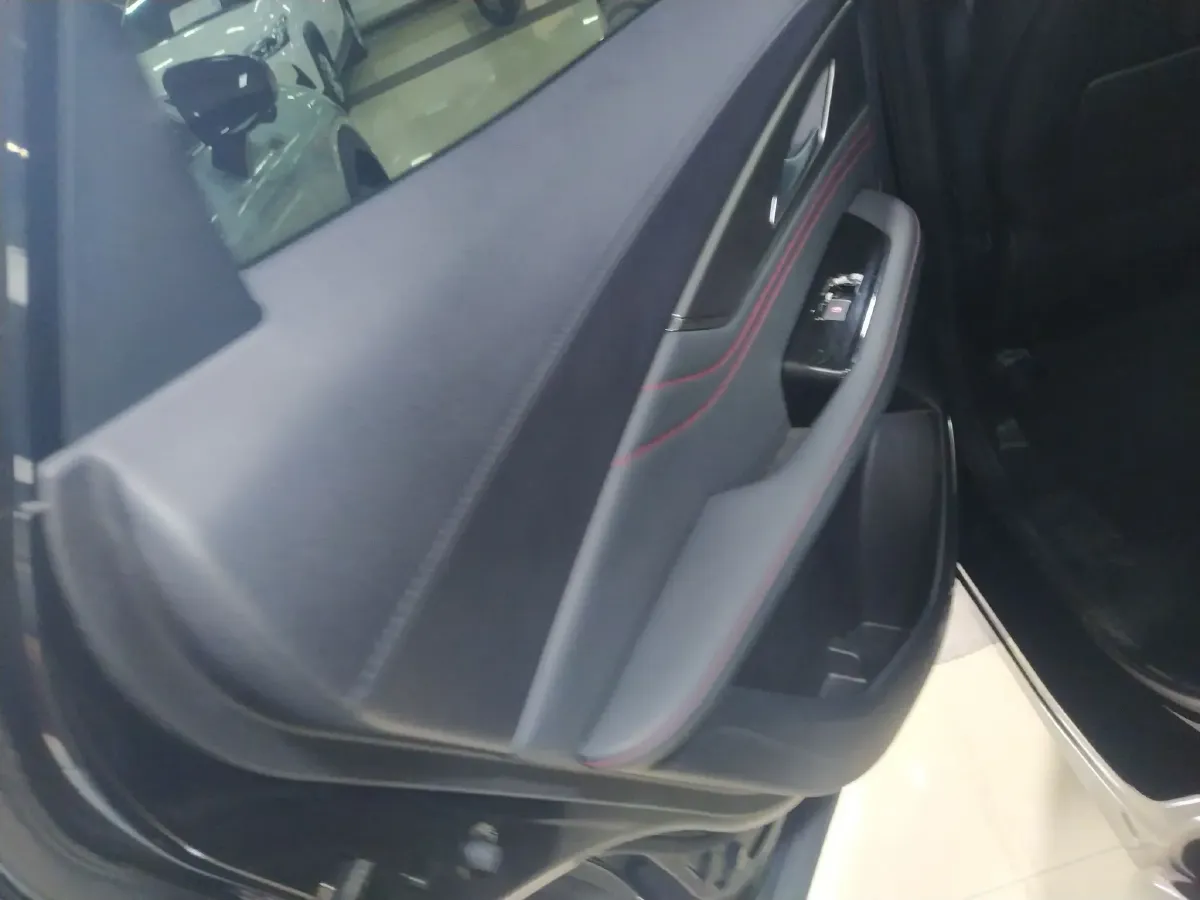 2021 DongFeng Forthing T5 EVO 1.5T 197HP L4 7DCT,autocango,china used car exporter,china ev exporter,chinese used car exporter,chinese used ev exporter