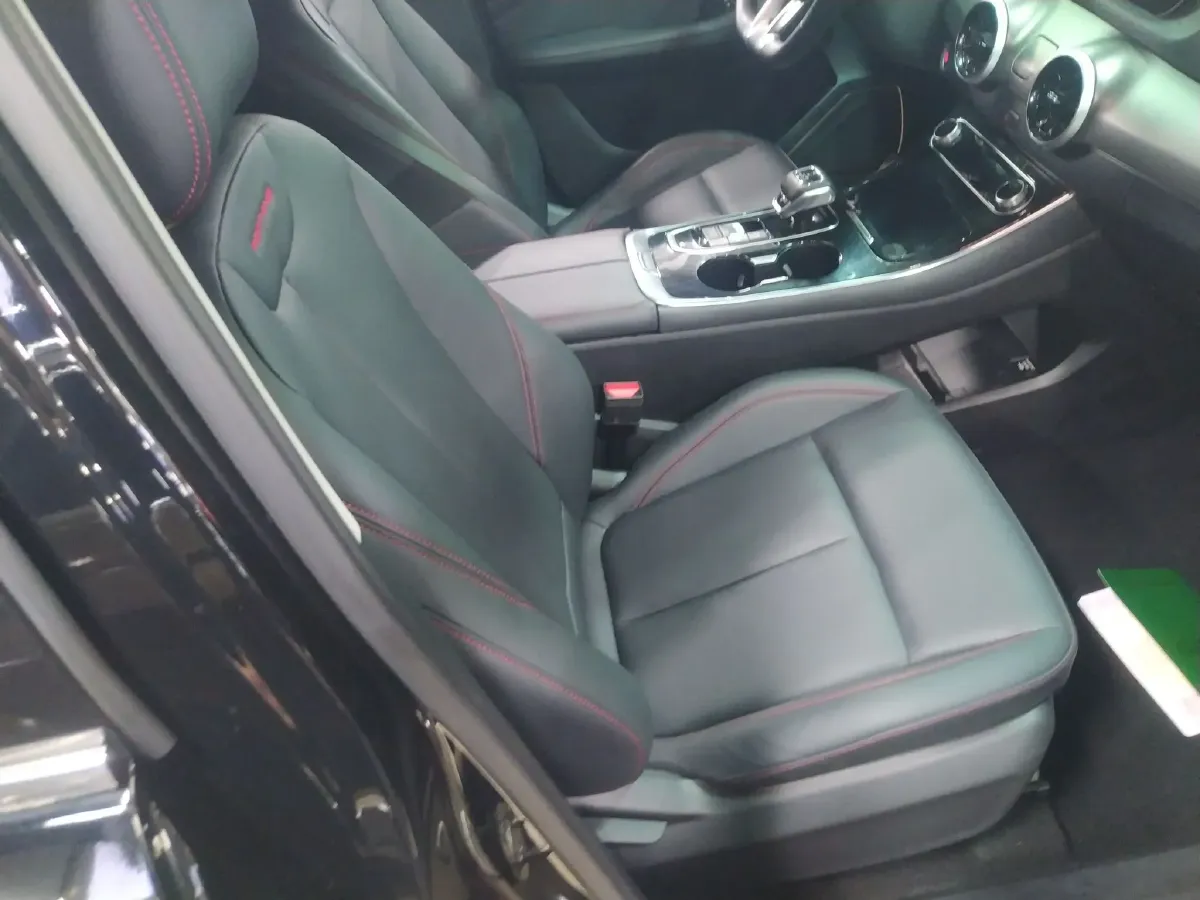 2021 DongFeng Forthing T5 EVO 1.5T 197HP L4 7DCT,autocango,china used car exporter,china ev exporter,chinese used car exporter,chinese used ev exporter