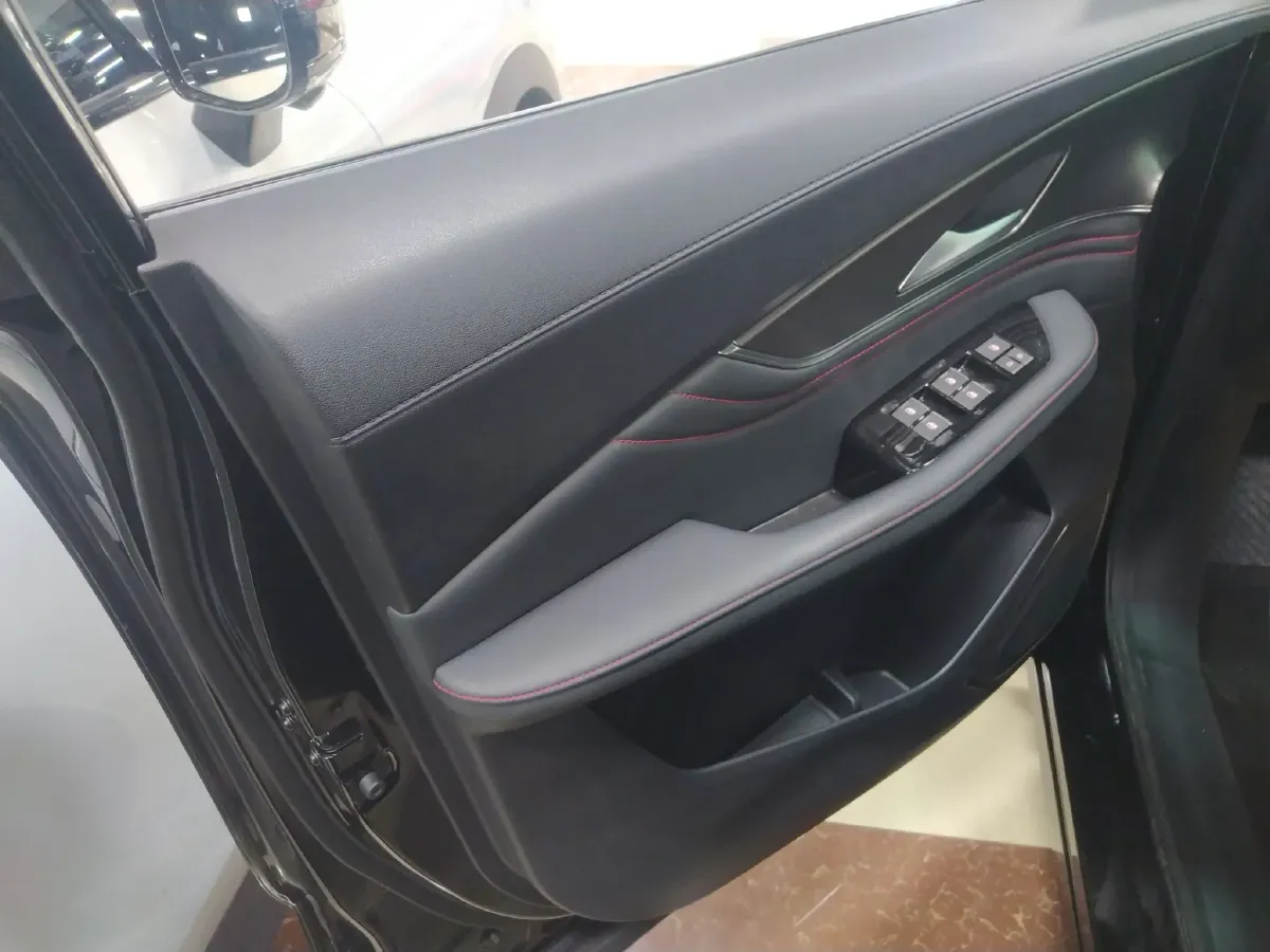 2021 DongFeng Forthing T5 EVO 1.5T 197HP L4 7DCT,autocango,china used car exporter,china ev exporter,chinese used car exporter,chinese used ev exporter