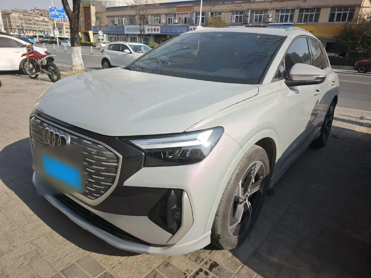 2023 Audi Q4 e-tron BEV 84.8KWH
