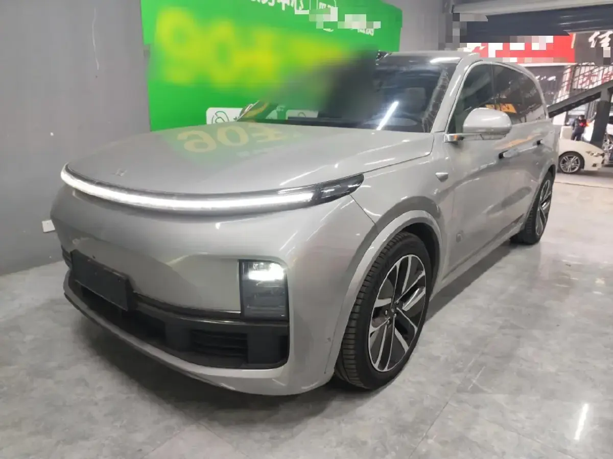 2022 Li L9 Range Extended 154HP REEV 42.6KWH