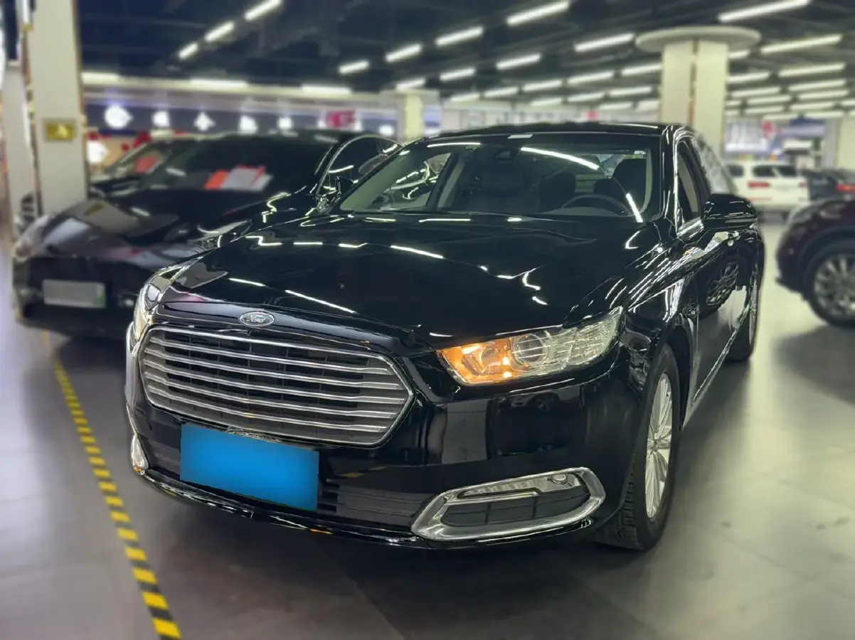 2017 Ford Taurus 2.0T 245HP L4 6AT