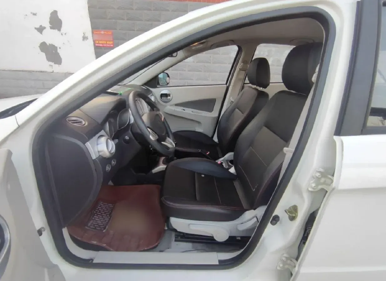 2012 Oley Oley 1.5L 102HP L4 5MT,autocango,china used car exporter,china ev exporter,chinese used car exporter,chinese used ev exporter