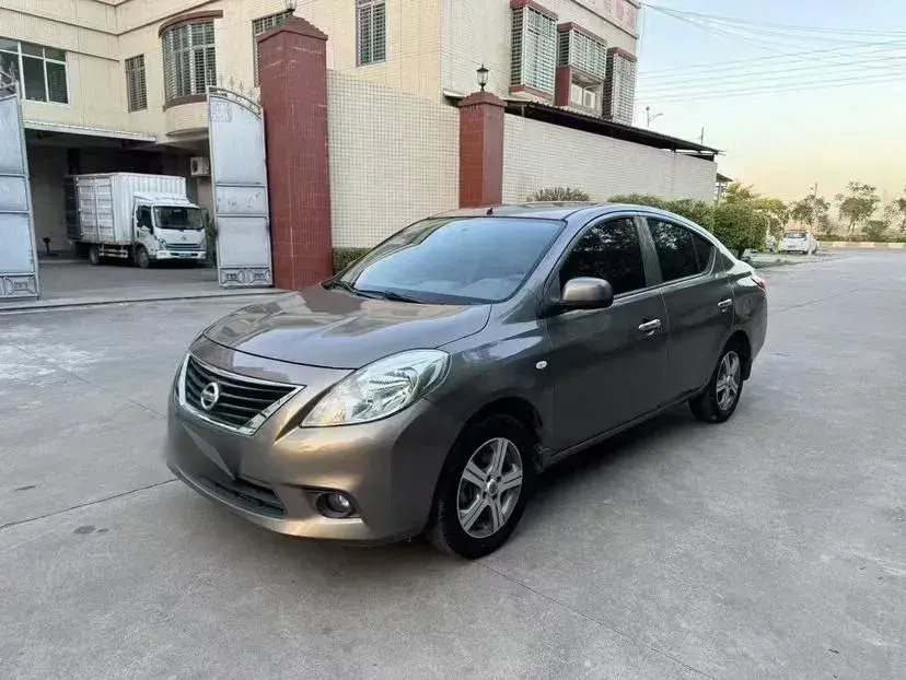 2011 Nissan Sunny 1.5L 112HP L4 CVT