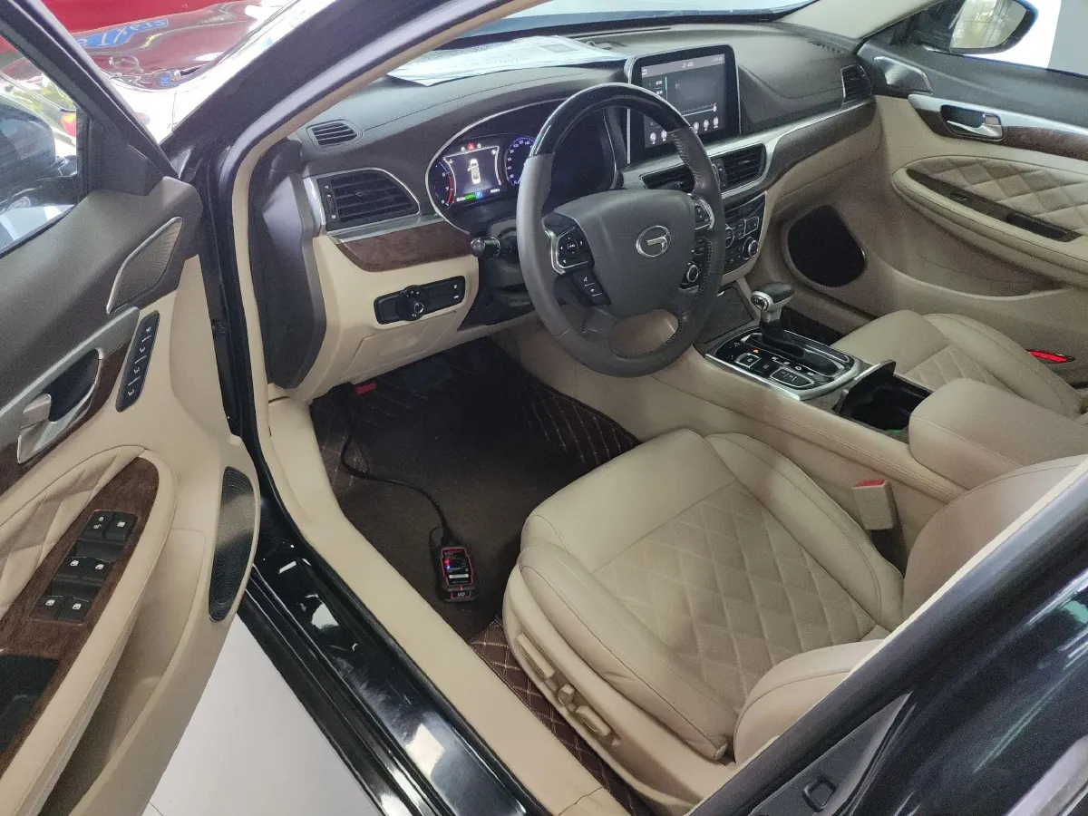 2017 GAC Trumpchi GA8 2.0T 197HP L4 6AT,autocango,china used car exporter,china ev exporter,chinese used car exporter,chinese used ev exporter