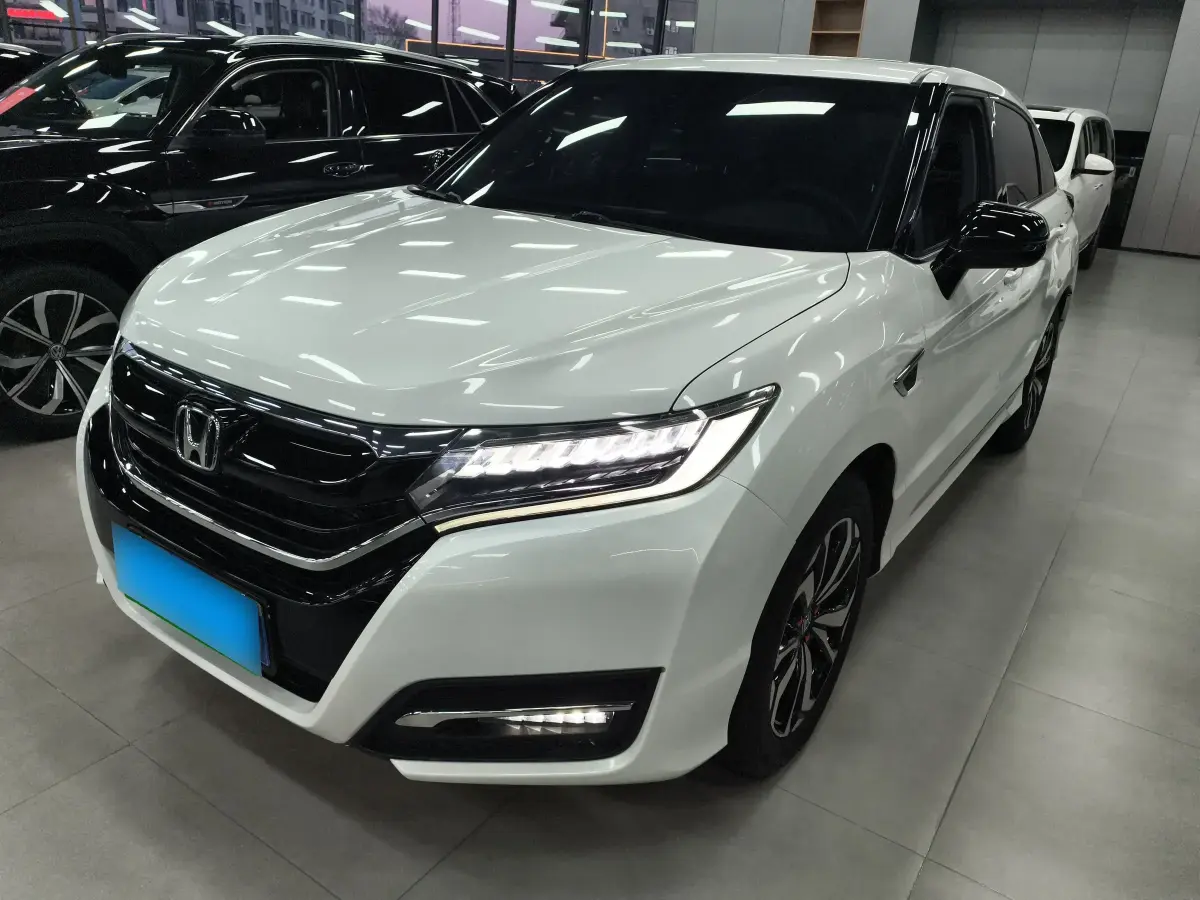 2017 Honda UR-V 1.5T 193HP L4 CVT