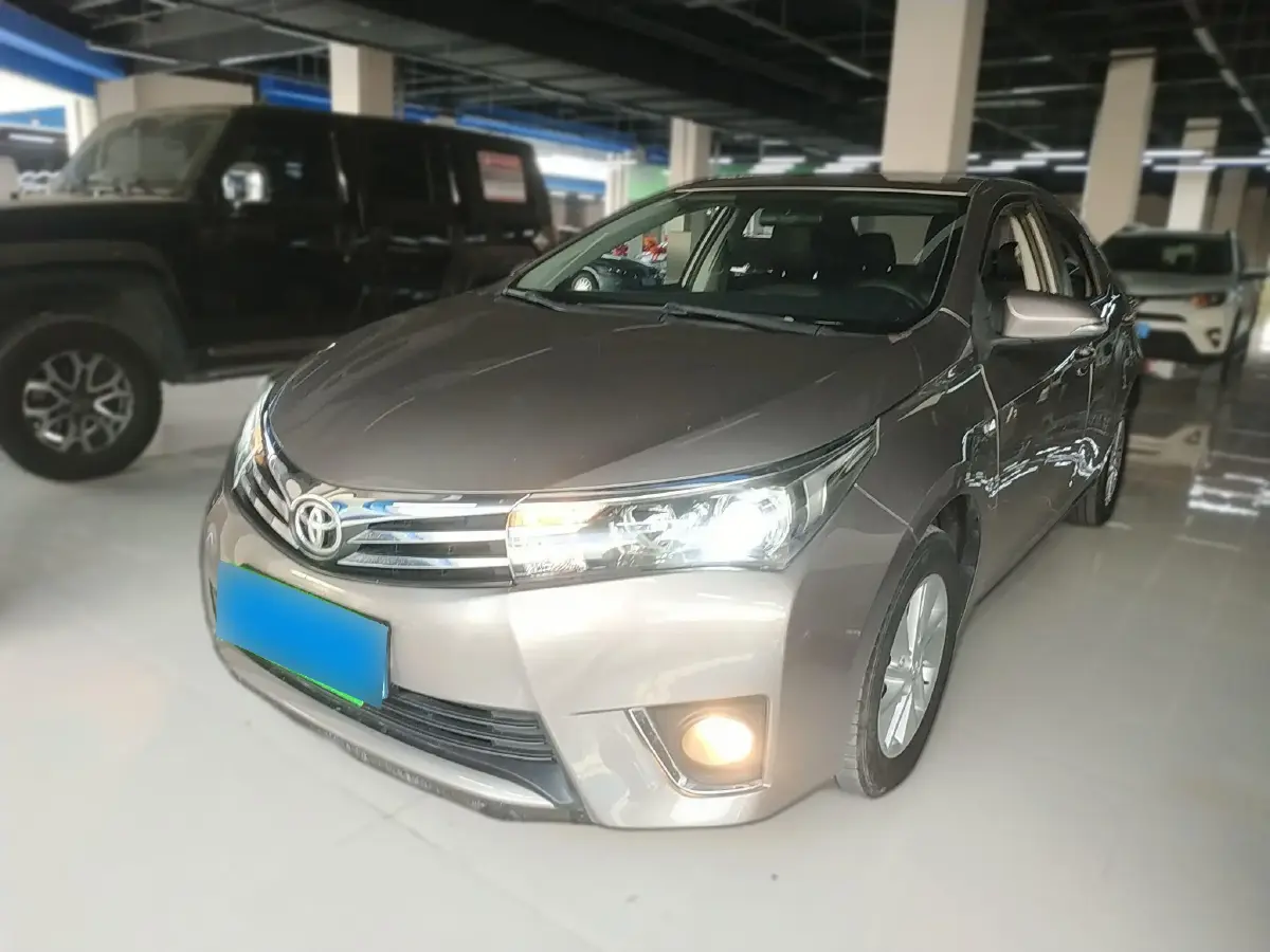 2017 Toyota Corolla 1.6L 122HP L4 CVT