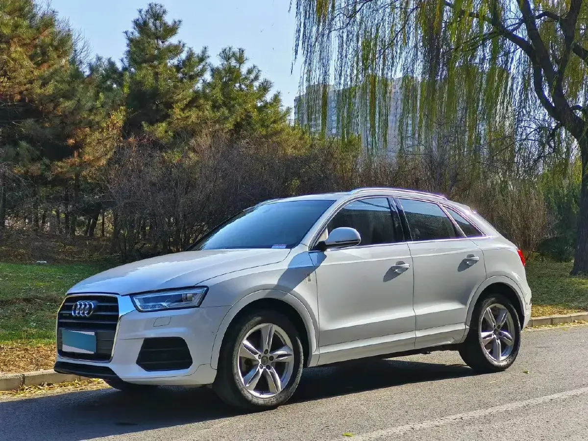 2017 Audi Q3 2.0T 180HP L4 7DCT