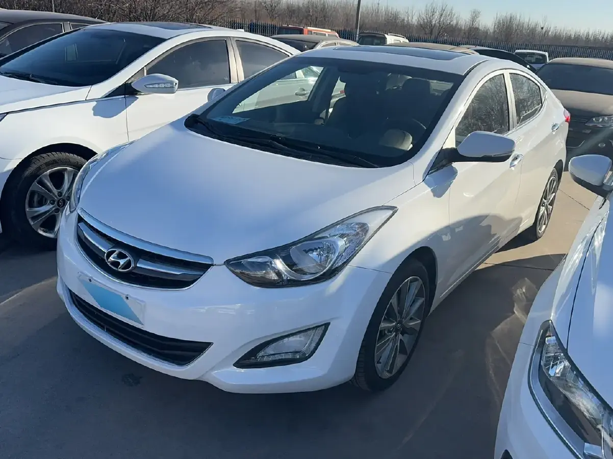 2015 Hyundai Elantra 1.6L 128HP L4 6AT