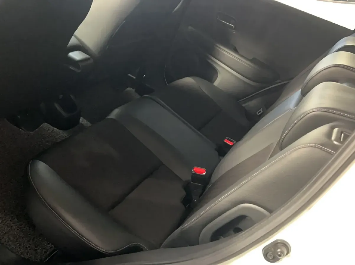 2020 Honda Vezel 1.5L 131HP L4 CVT,autocango,china used car exporter,china ev exporter,chinese used car exporter,chinese used ev exporter