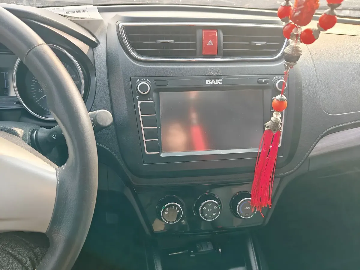 2017 BAIC Hyosow S3 1.5L 113HP L4 5MT,autocango,china used car exporter,china ev exporter,chinese used car exporter,chinese used ev exporter