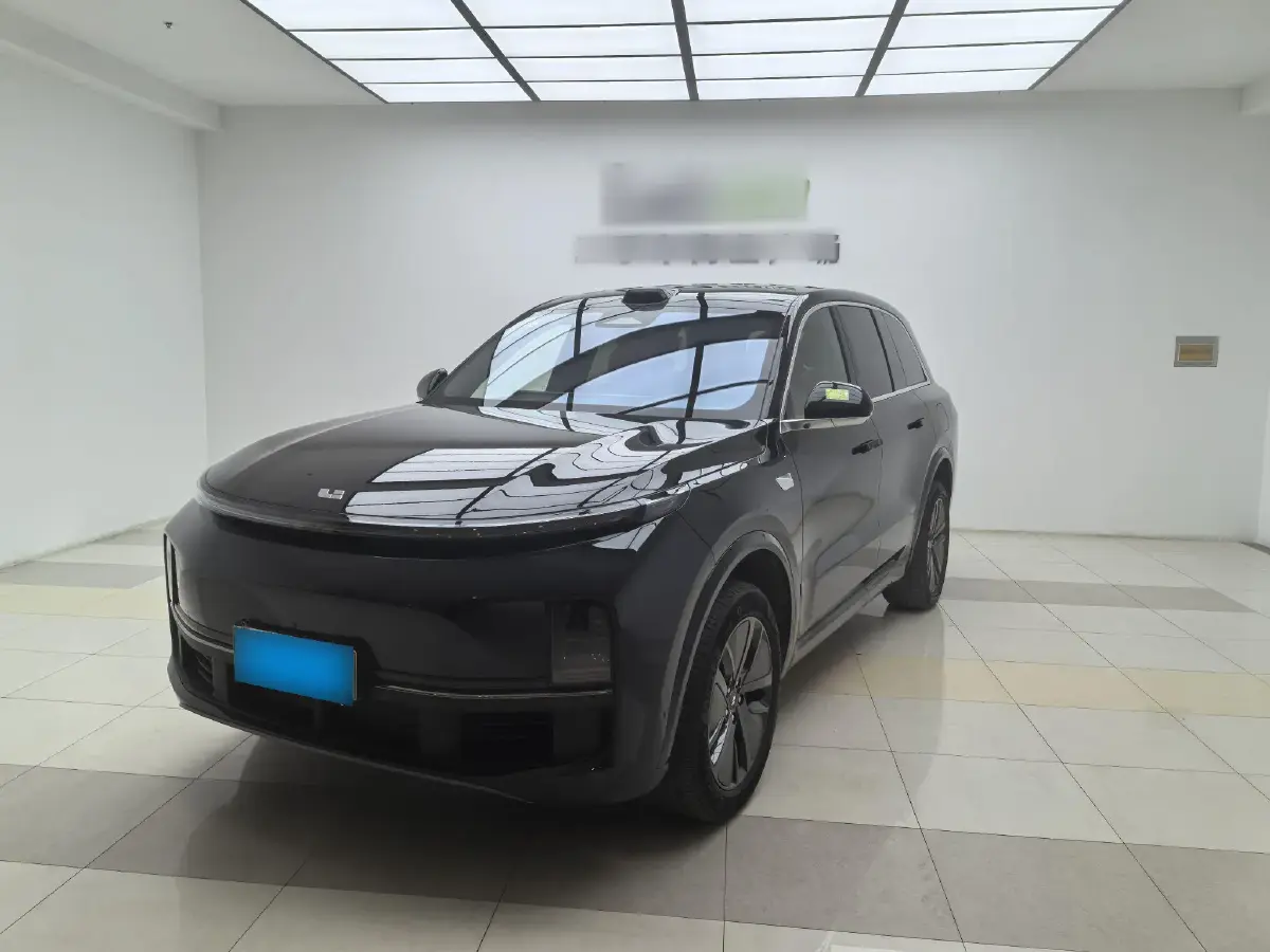 2024 Li L8 Range Extended 154HP REEV 42.8KWH