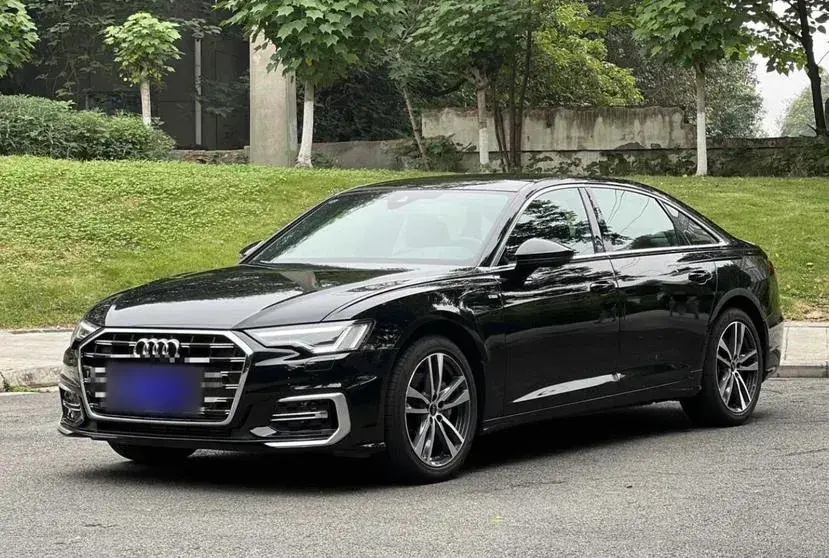 2023 Audi A6L 2.0T 190HP L4 7DCT