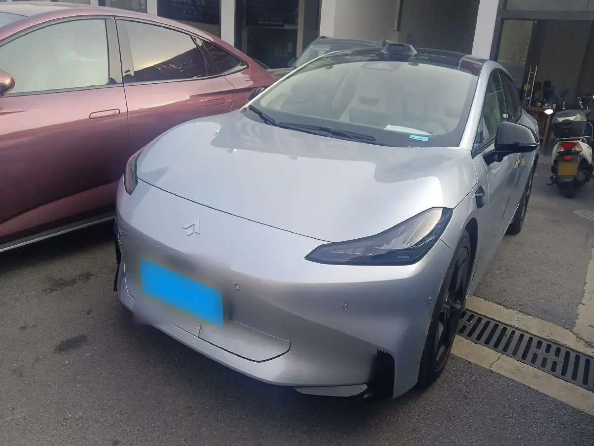 2023 Hyper GT BEV 80KWH