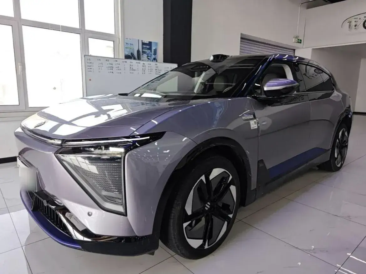 2023 HiPhi Y BEV 76.6KWH