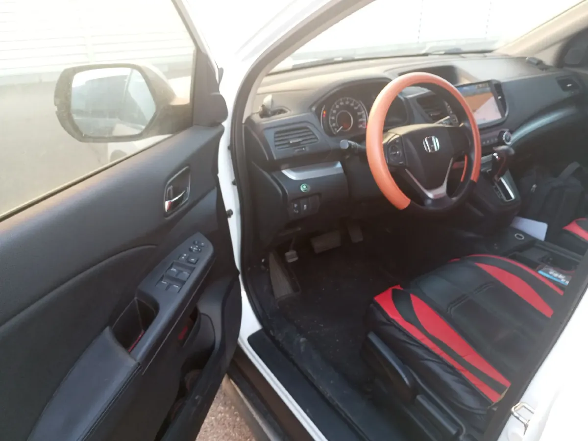 2015 Honda CR-V 2.0L 155HP L4 CVT,autocango,china used car exporter,china ev exporter,chinese used car exporter,chinese used ev exporter