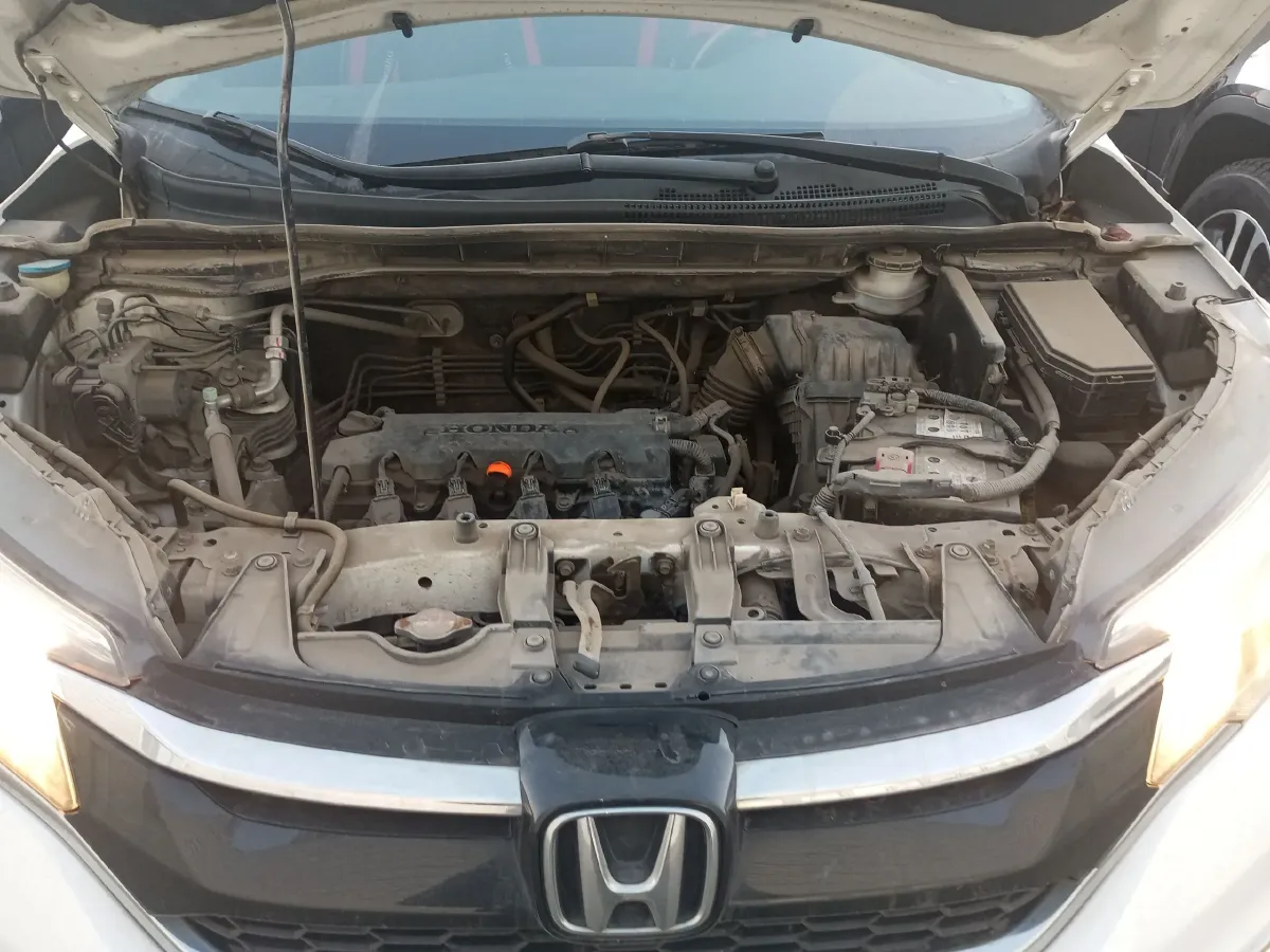 2015 Honda CR-V 2.0L 155HP L4 CVT,autocango,china used car exporter,china ev exporter,chinese used car exporter,chinese used ev exporter