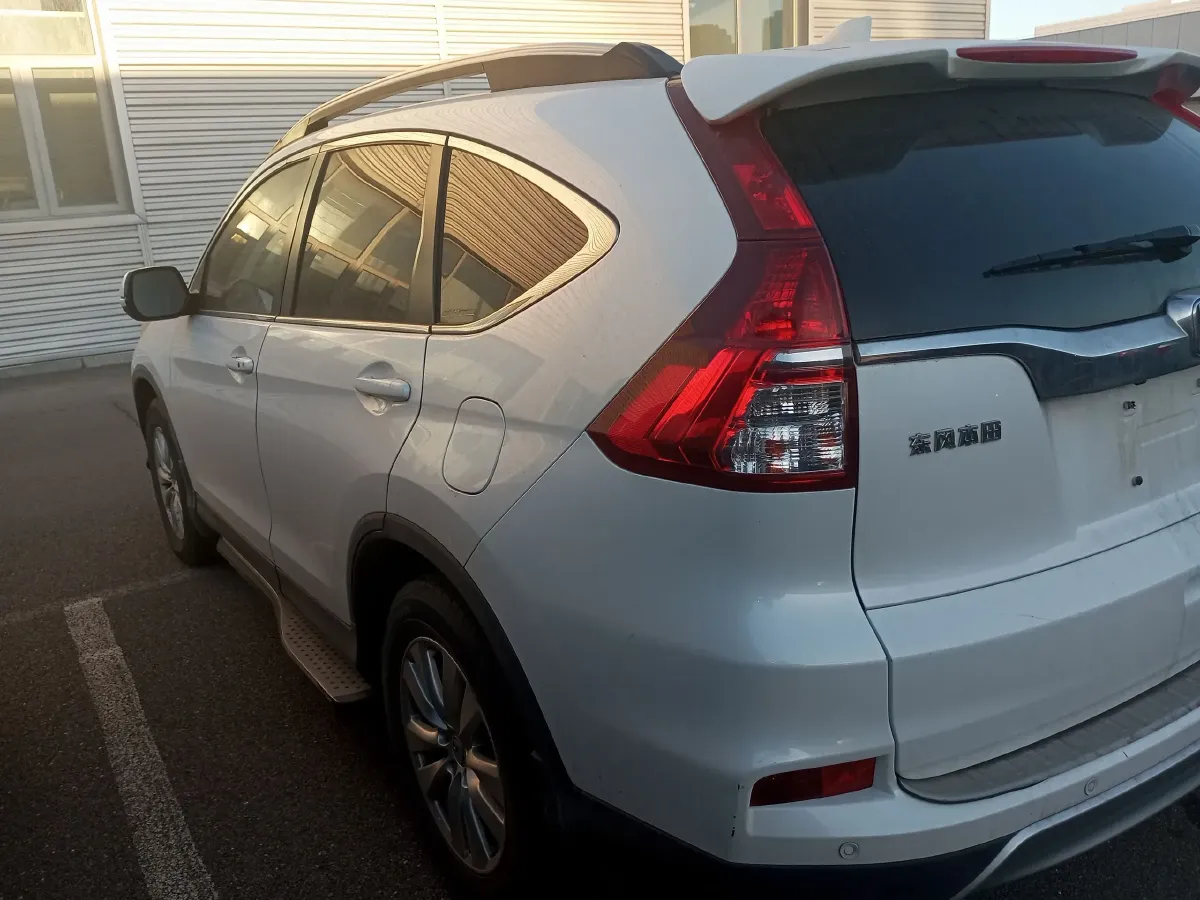 2015 Honda CR-V 2.0L 155HP L4 CVT,autocango,china used car exporter,china ev exporter,chinese used car exporter,chinese used ev exporter