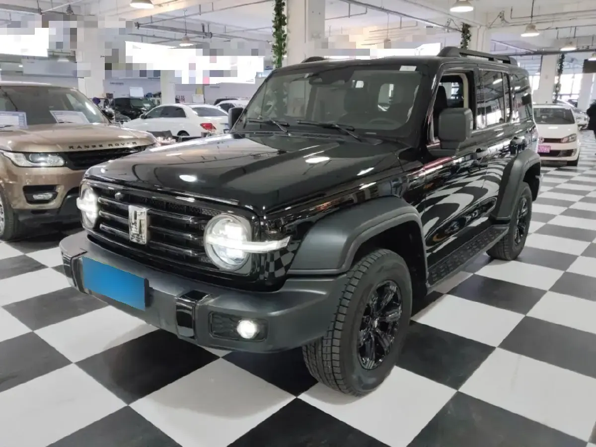 2021 Tank 300 2.0T 227HP L4 8AT