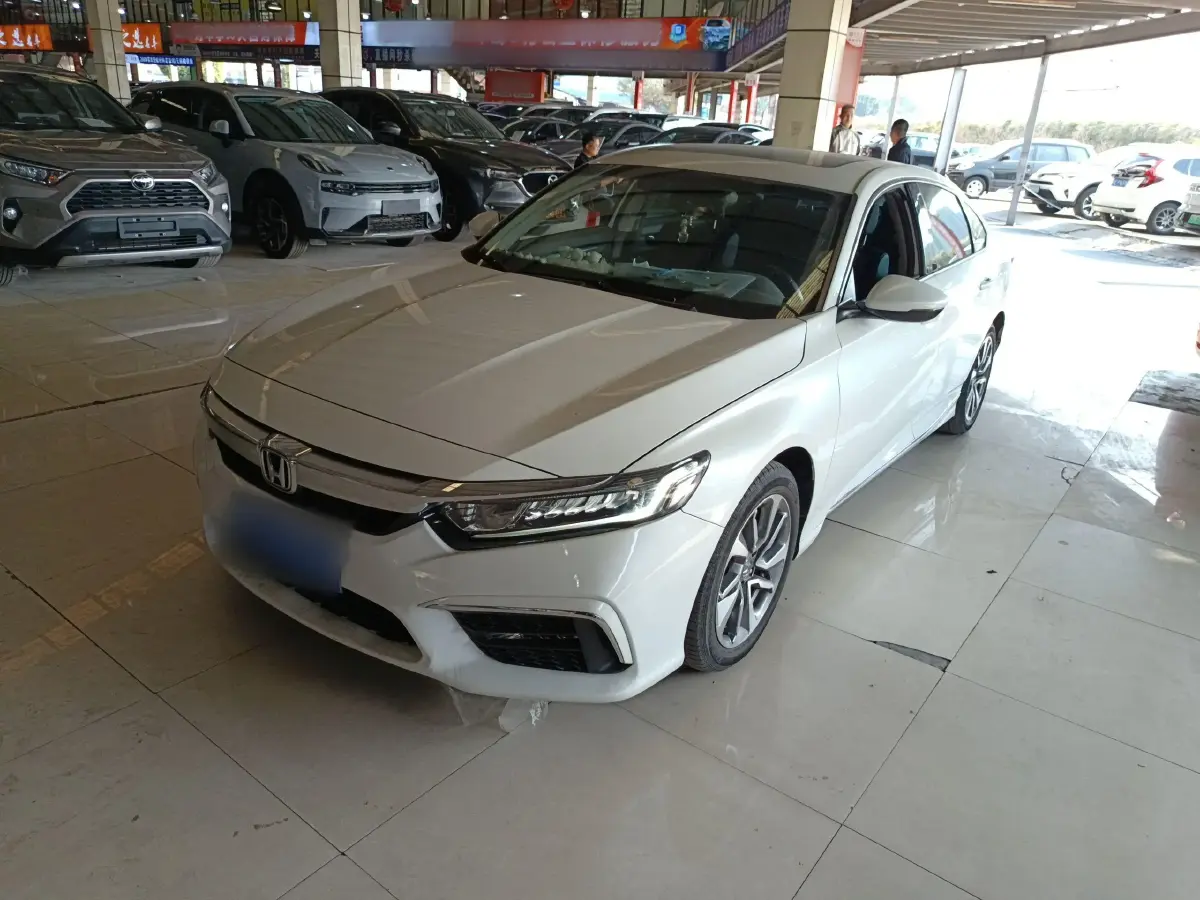 2019 Honda Inspire 1.5T 194HP L4 CVT