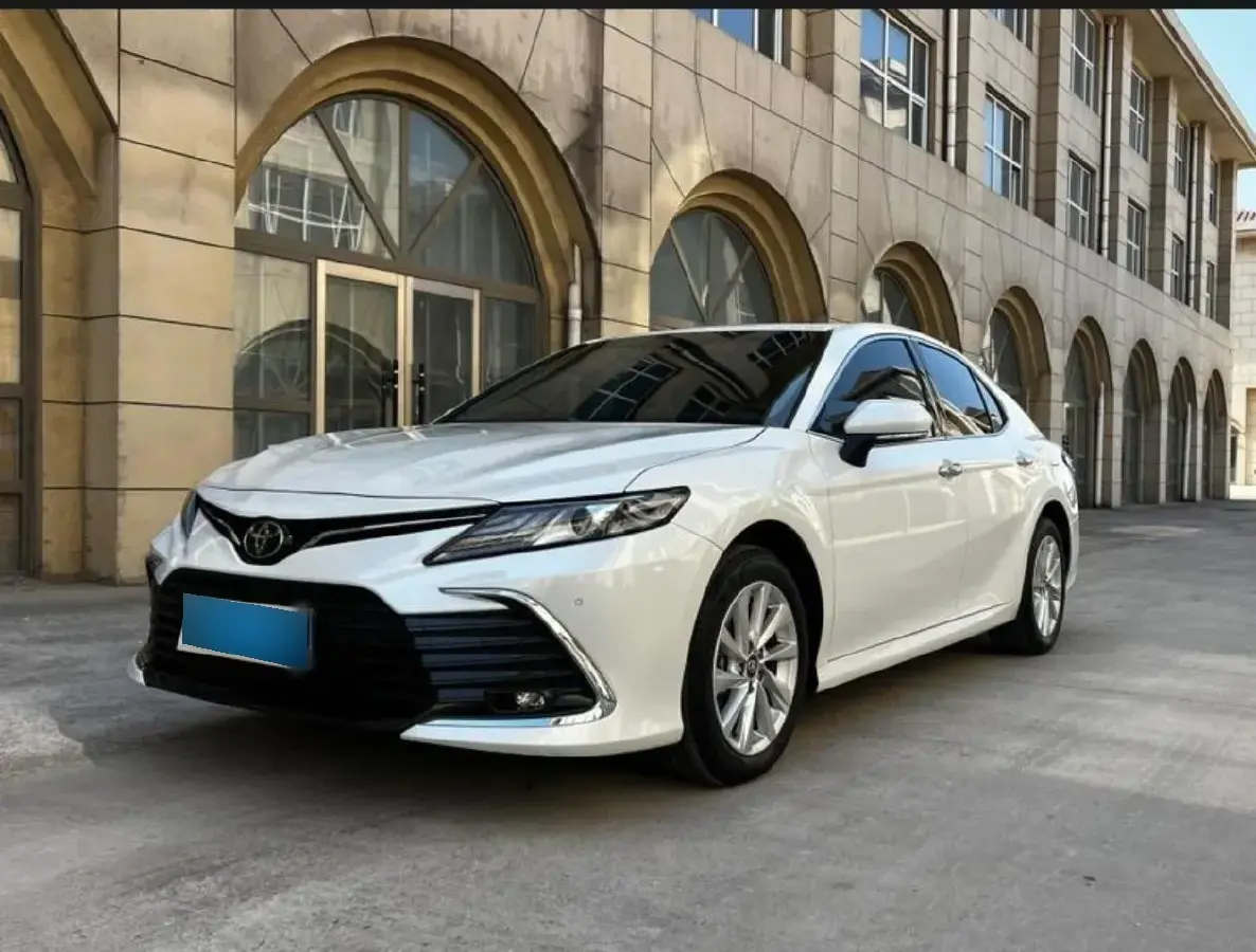 2021 Toyota Camry 2.0L 178HP L4 CVT