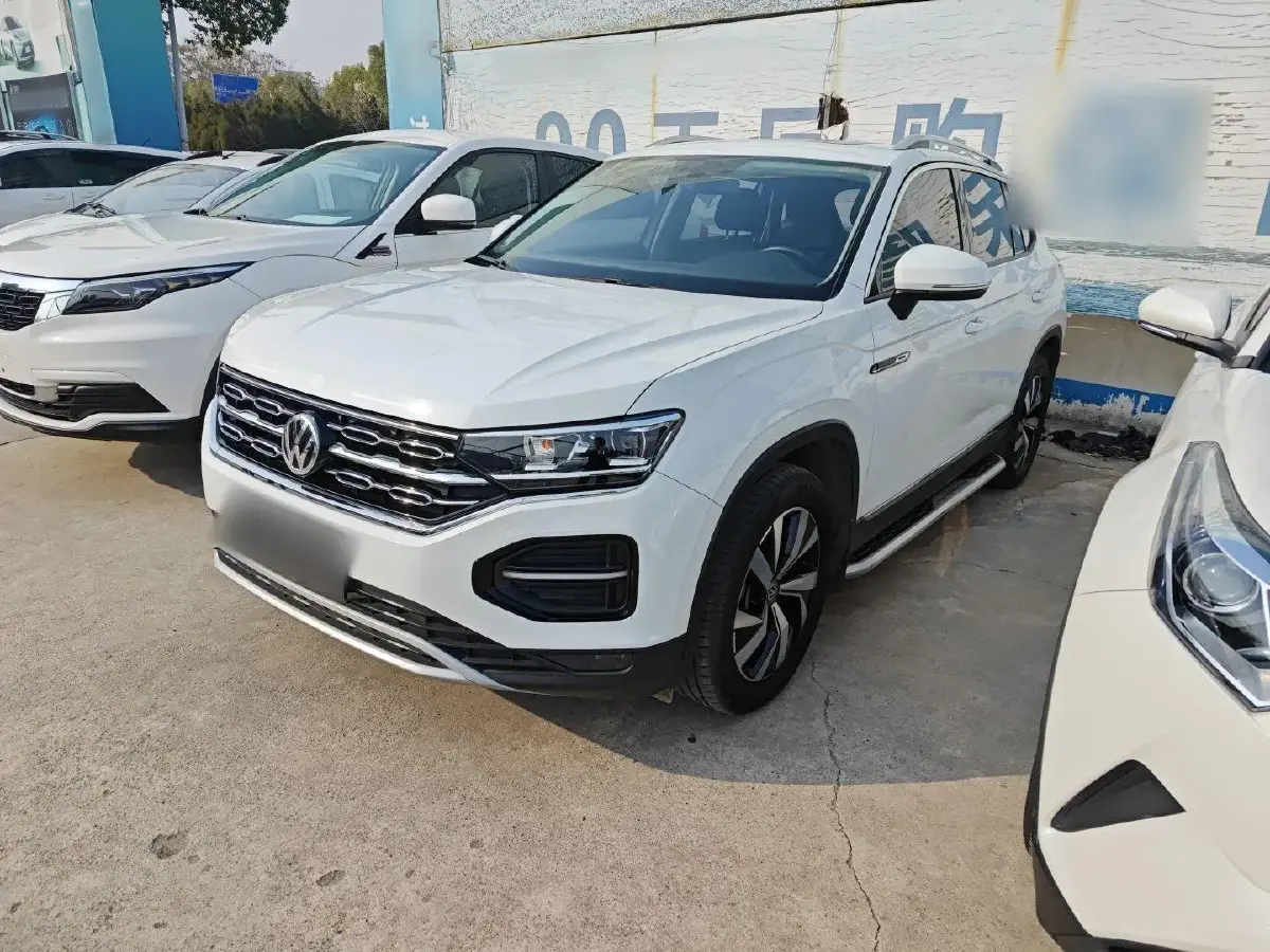 2020 Volkswagen Tayron 2.0T 186HP L4 7DCT