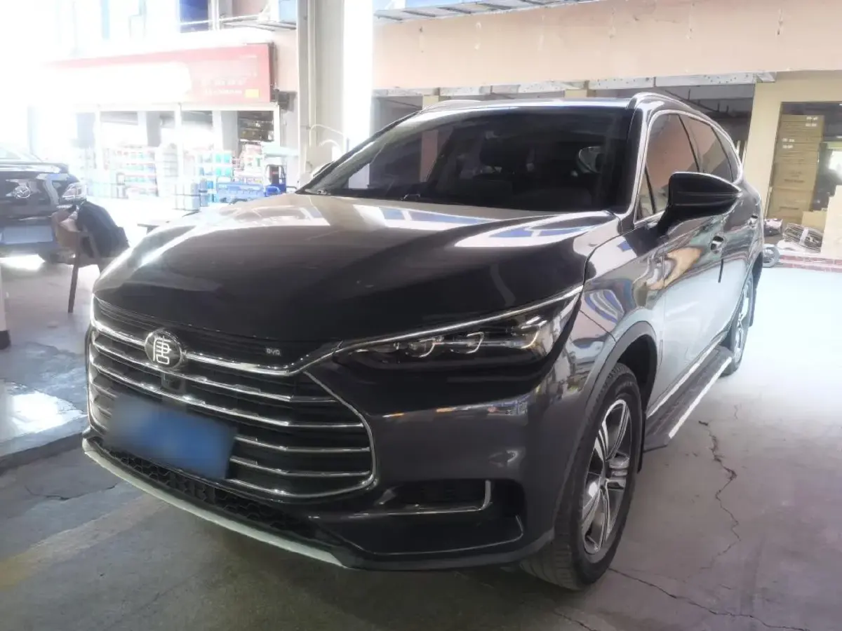 2019 BYD Tang 2.0T 192HP L4 6AT