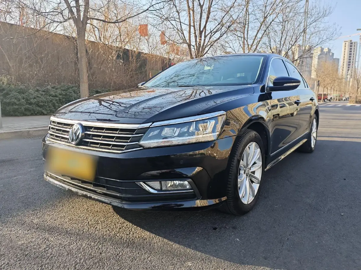 2017 Volkswagen Passat 1.8T 180HP L4 7DCT