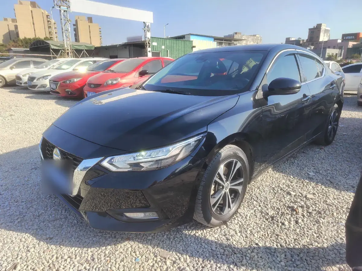 2022 Nissan Sylphy 1.6L 135HP L4 CVT