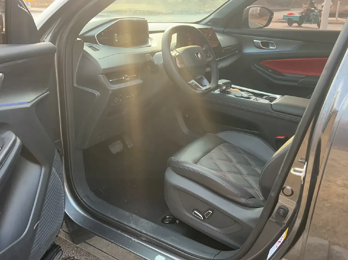 2024 ChangAn CS55 Plus 1.5T 188HP L4 7DCT,autocango,china used car exporter,china ev exporter,chinese used car exporter,chinese used ev exporter