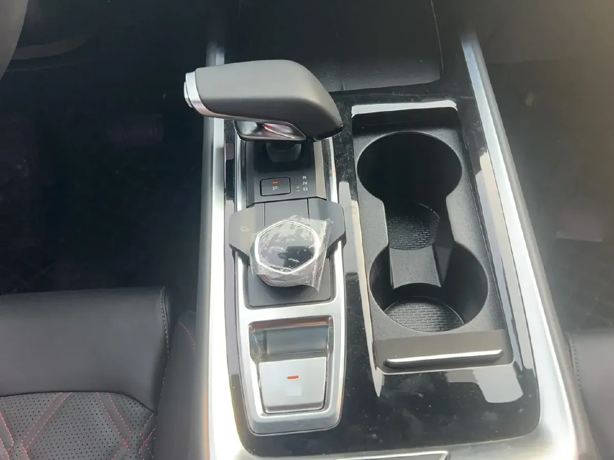 2024 ChangAn CS55 Plus 1.5T 188HP L4 7DCT,autocango,china used car exporter,china ev exporter,chinese used car exporter,chinese used ev exporter