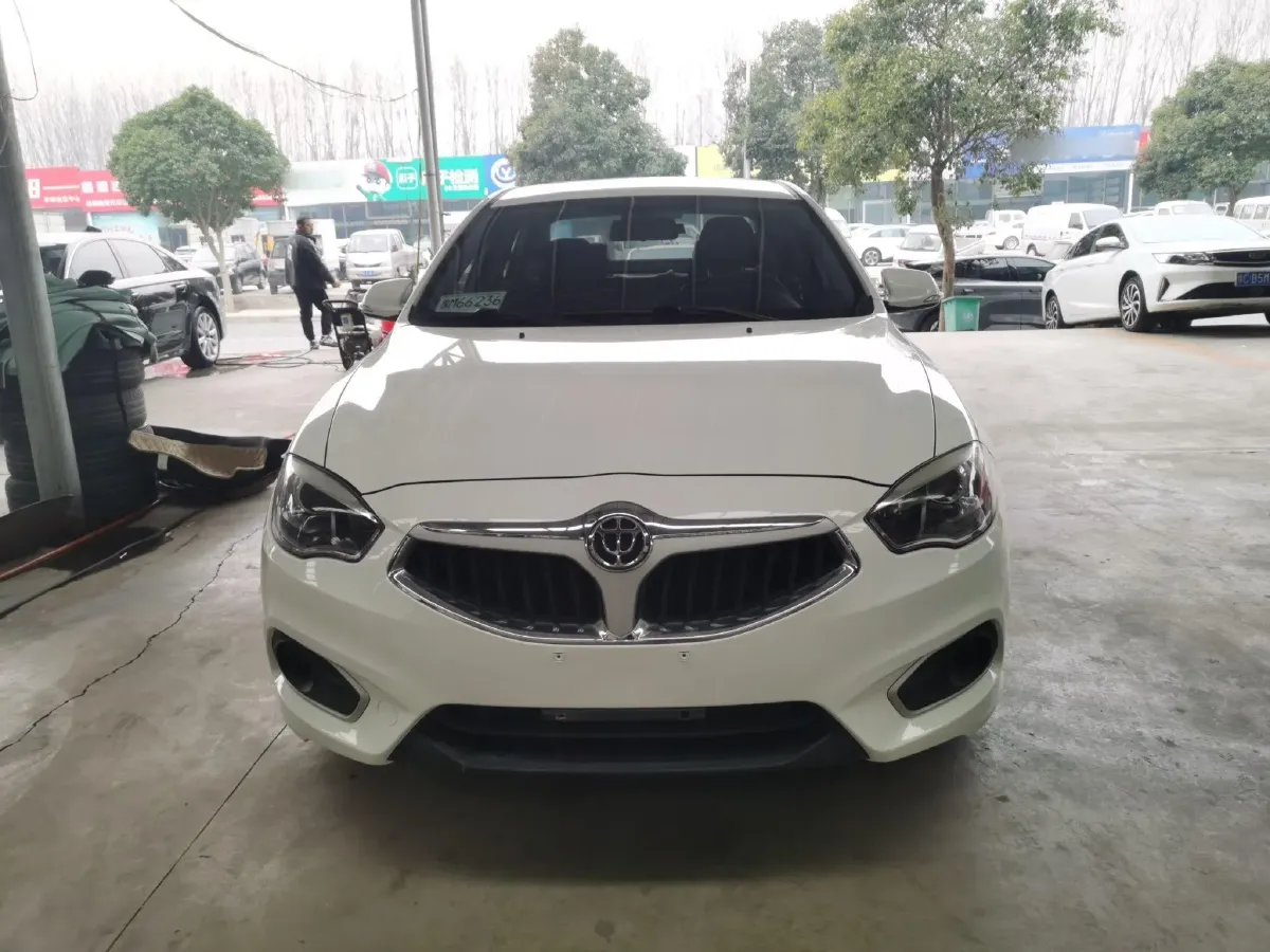 2017 Brilliance Auto H530 1.6L 118HP L4 5AT,autocango,china used car exporter,china ev exporter,chinese used car exporter,chinese used ev exporter