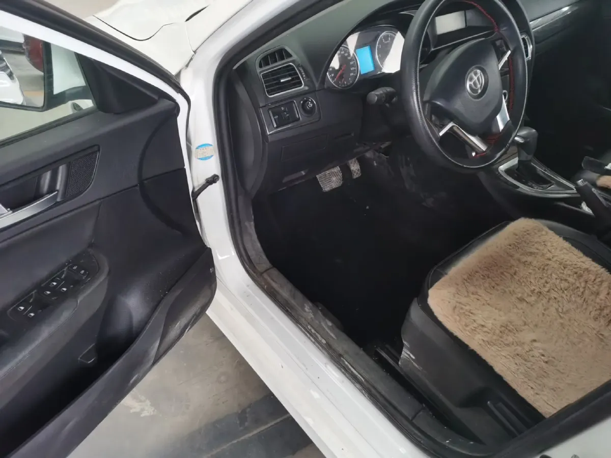 2017 Brilliance Auto H530 1.6L 118HP L4 5AT,autocango,china used car exporter,china ev exporter,chinese used car exporter,chinese used ev exporter