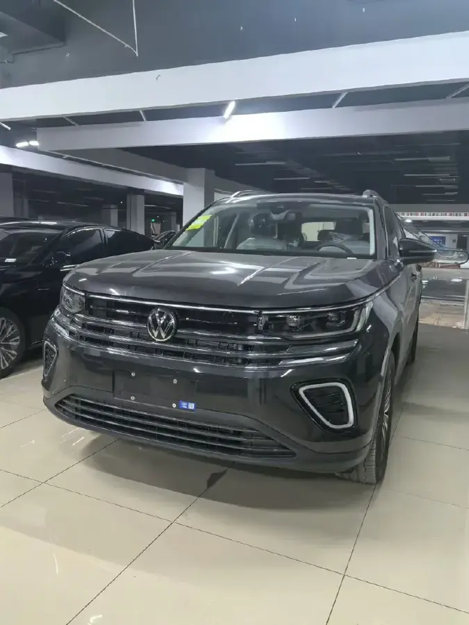 2024 Volkswagen Tavendor 2.0T 186HP L4 7DCT