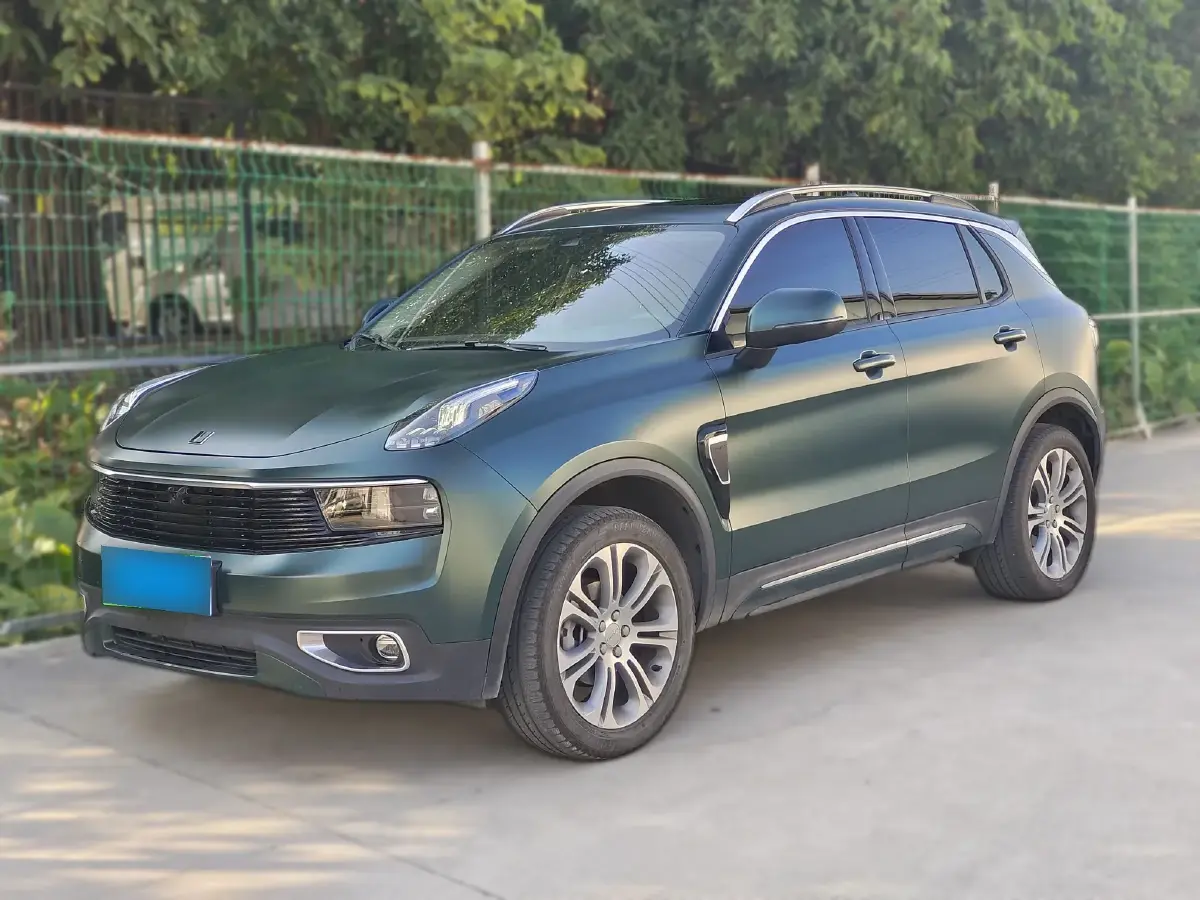 2019 LYNK&CO 01 2.0T 190HP L4 6AT